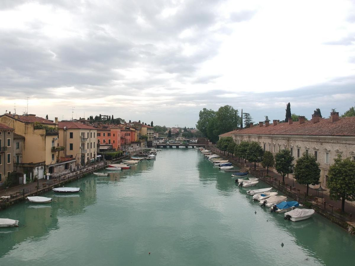 Acqua Verde Appartamenti Песк'єра-дель-Гарда Екстер'єр фото